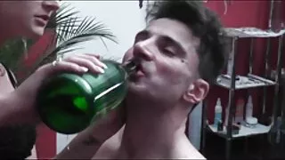 বিশাল মাই সহ শীর্ষ খ ...