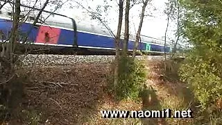কমনীয় শ্যামাঙ্গিণী  ...